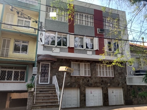 Apartamento com 45m², 1 dormitório no bairro São João em PORTO ALEGRE para Comprar
