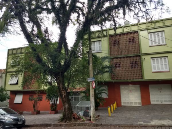 Apartamento com 68m², 2 dormitórios no bairro São João em PORTO ALEGRE para Comprar