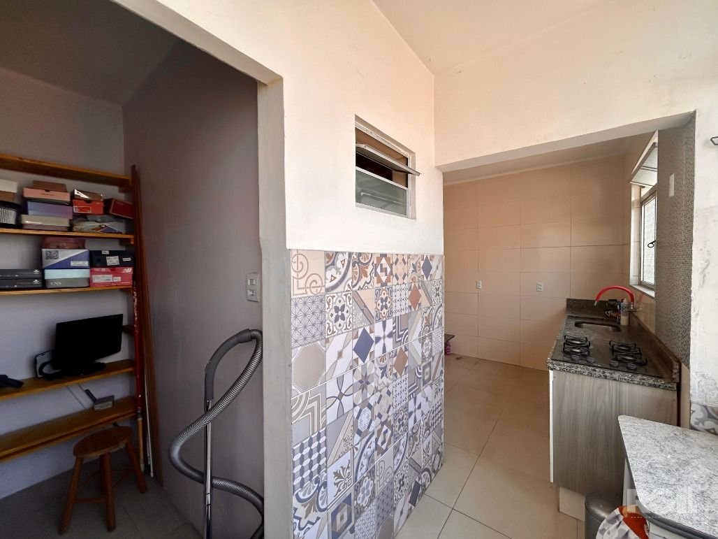 Apartamento à venda com 3 quartos, 103m² - Foto 18