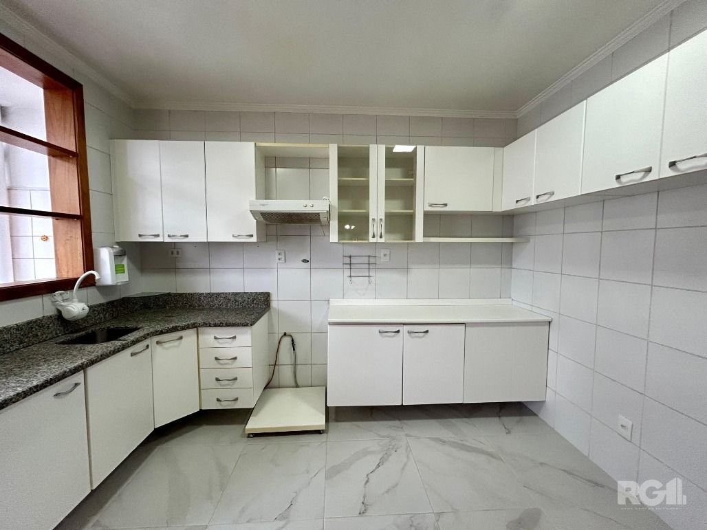 Apartamento à venda com 3 quartos, 100m² - Foto 3