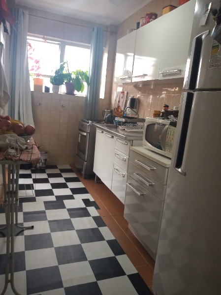 Apartamento à venda com 2 quartos, 74m², Avenida BENJAMIN CONSTANT no bairro São João em PORTO ALEGRE